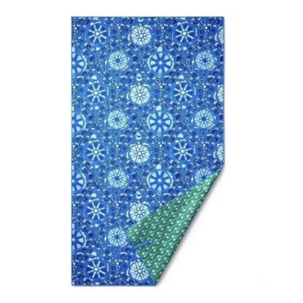 (1) RHODE X Target — Quick Dry Reversible Beach Towel